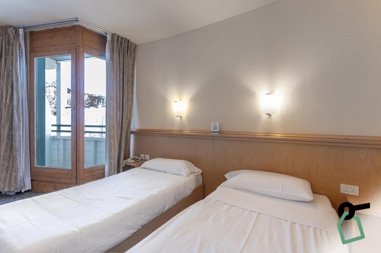 Hotiday Hotel Sestrières Extérieur photo